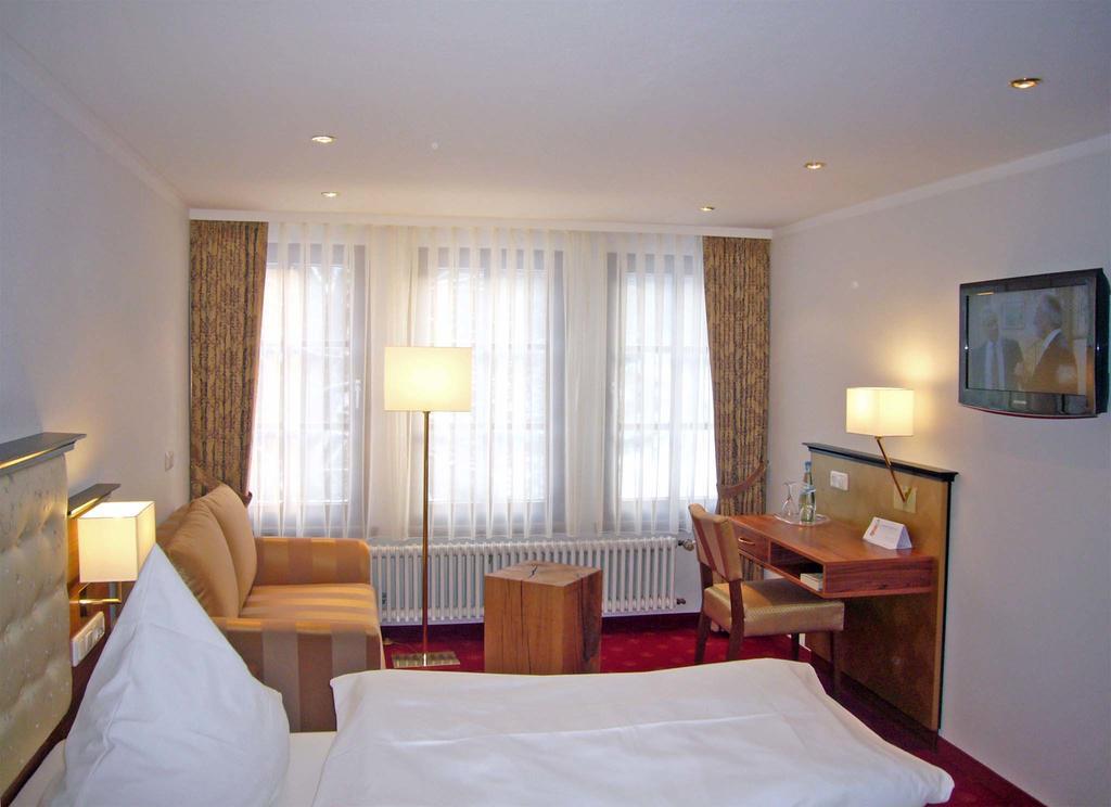 Naturhotel Ruegers Forstgut Mespelbrunn Extérieur photo